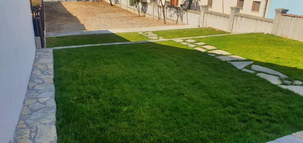 Relax Apartmani Kladovo Exterior foto